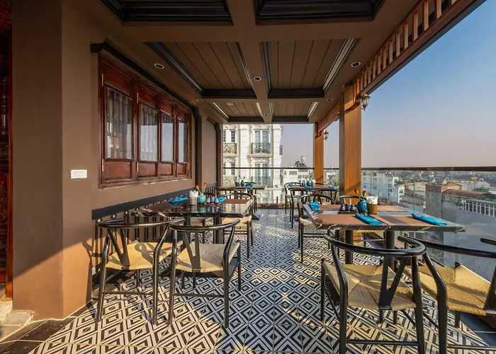 Family Suite Hotel